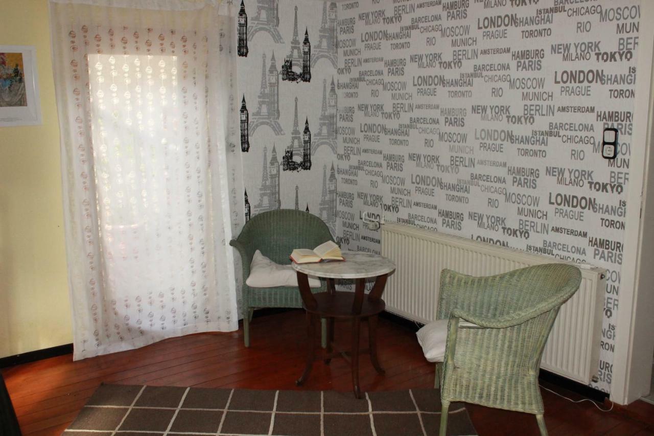 Schraeges Haus Villa Трейс-Карден Екстериор снимка